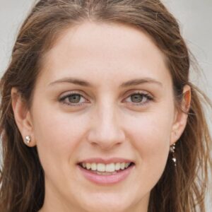 Αθηνά Νικολάου - Συγγραφέας